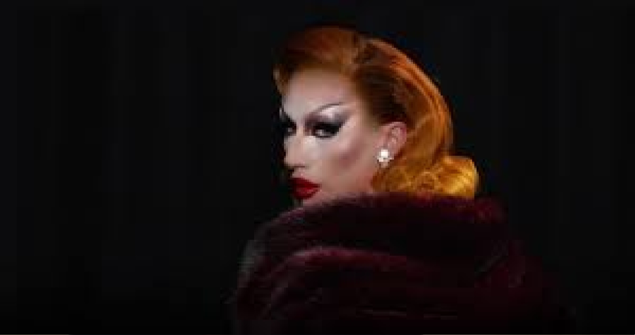 Sous les paillettes, la rage ! Une histoire du drag